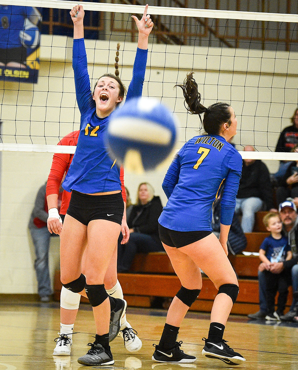 110519-qct-spt-wilton-vball-015a.JPG